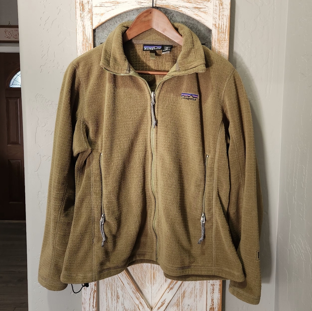 Patagonia zip up